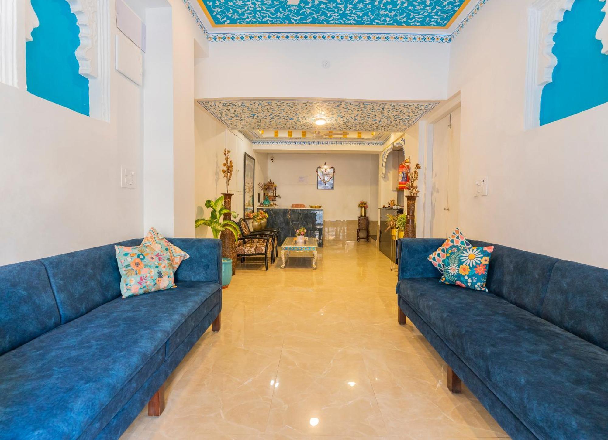 Natural Lake View Hotel Udaipur Dış mekan fotoğraf
